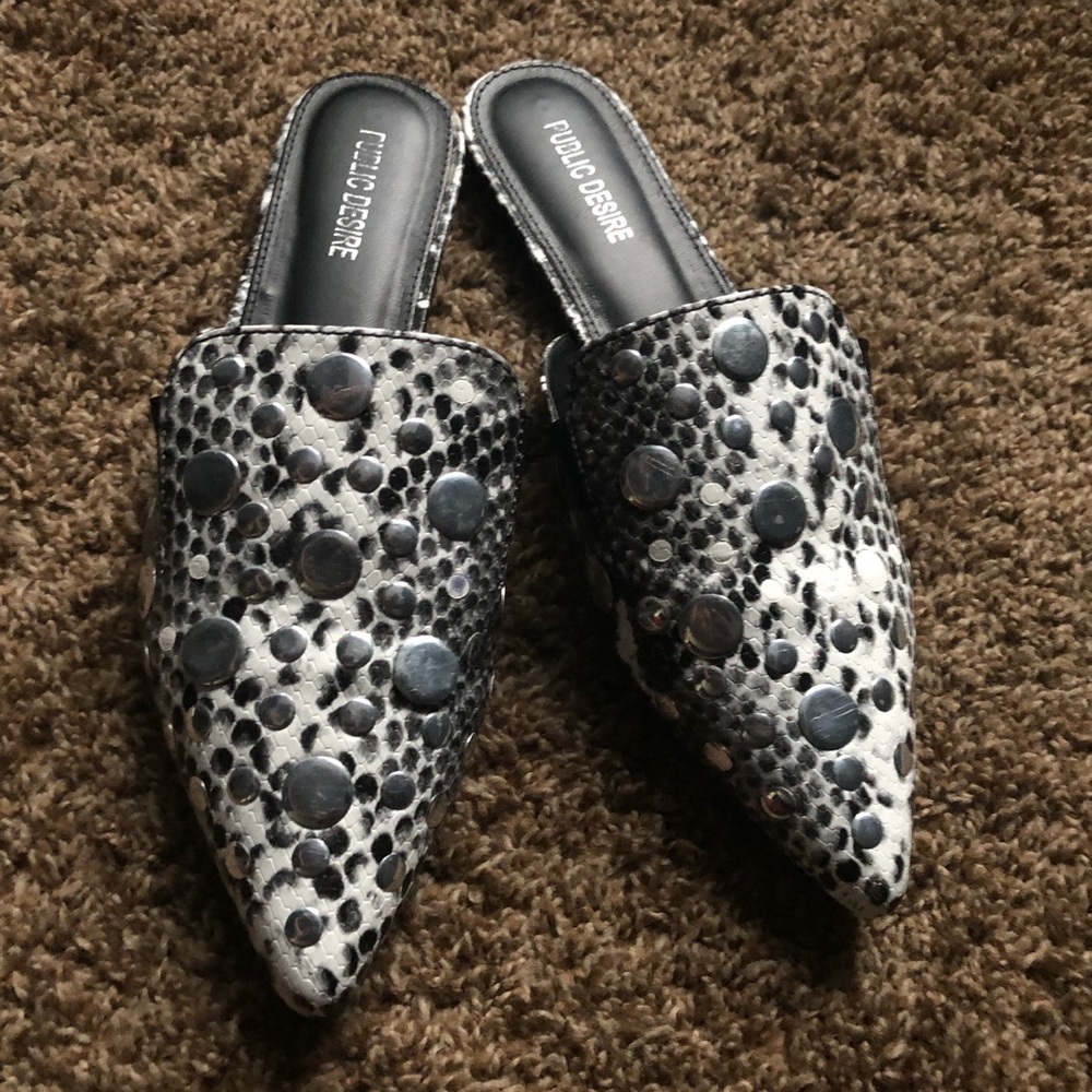Snakeskin mules